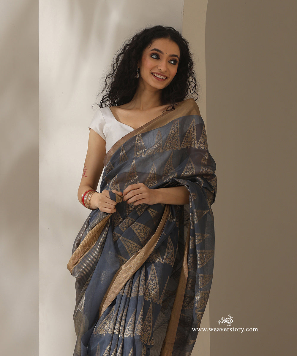 Lavender_Grey_Handloom_Pyramid_Motif_Jaal_Cotton_Silk_Chanderi_Saree_WeaverStory_02
