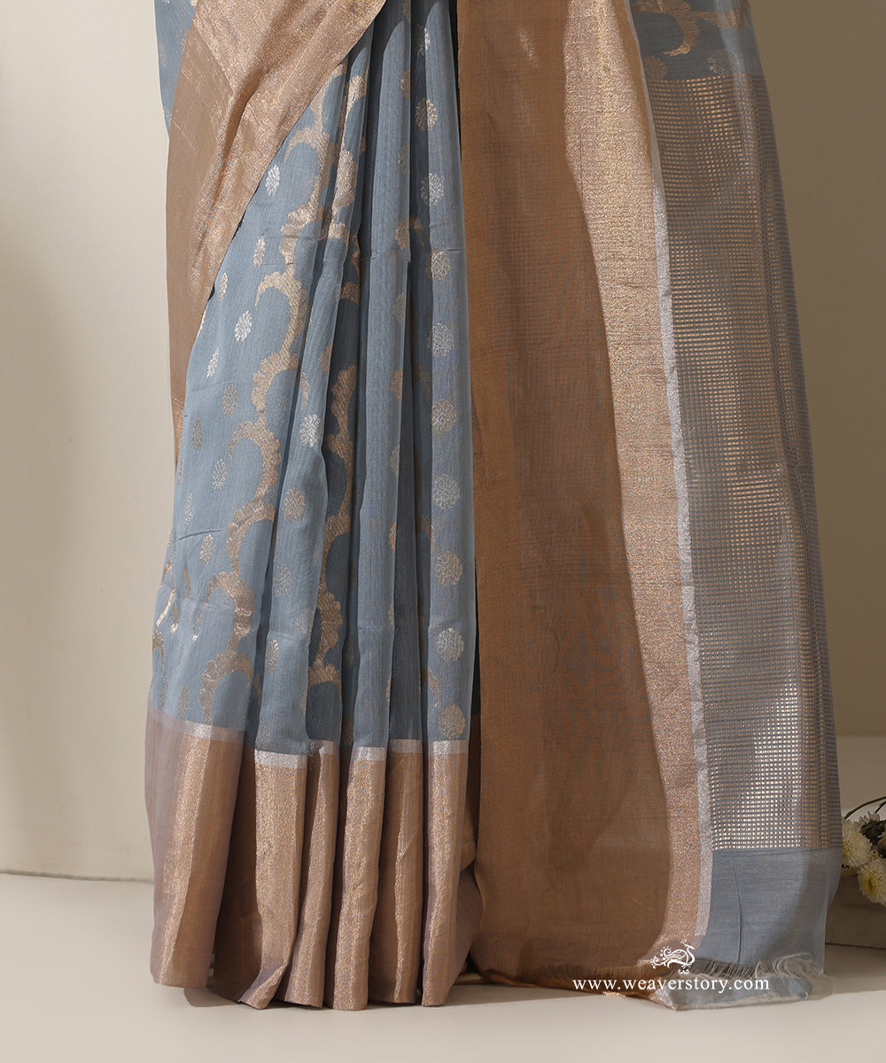 Grey_Handloom_Classic_Jaal_Cotton_Silk_Chanderi_Saree_WeaverStory_04