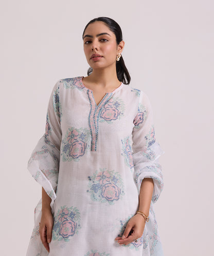 White_Pink_Gulab_Hand_Block_Printed_Kota_Doria_Suit_Set_With_Dupatta_WeaverStory_05
