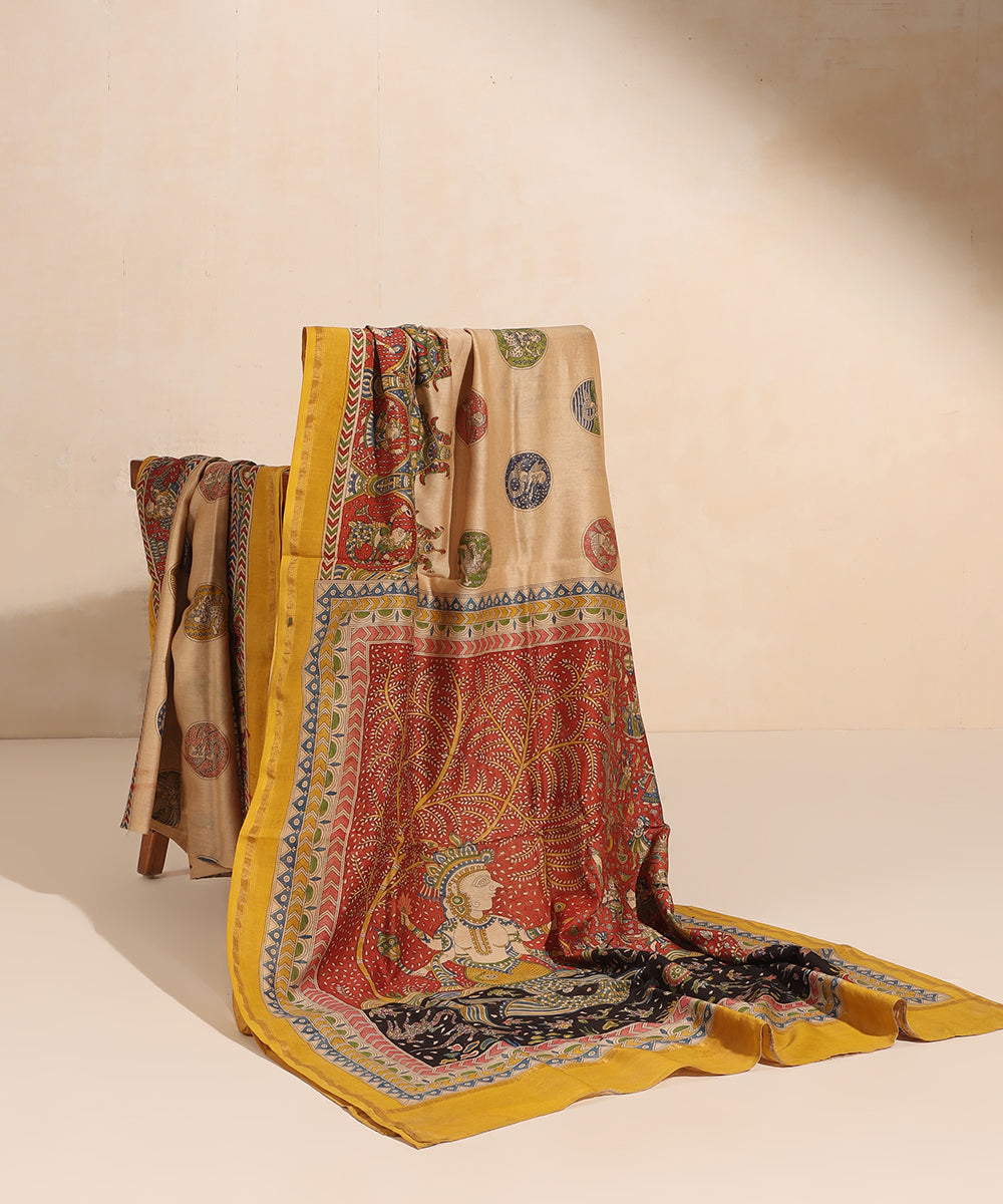Beige_Handloom_Pure_Cotton_Chanderi_Mata-Ni-Pachedi_Saree_With_Hand_Printed_Vishnu_Ji_On_Pallu_WeaverStory_01