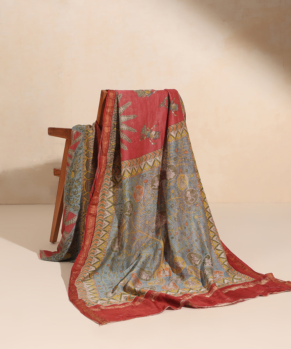Red_And_Blue_Handloom_Pure_Cotton_Chanderi_Mata-Ni-Pachedi_Saree_With_Hand_Printed_Fish_Motifs_On_Border_WeaverStory_01