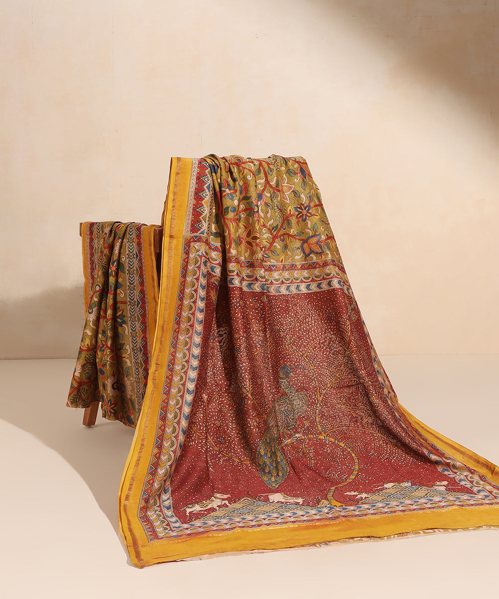 Olive_And_Red_Handloom_Pure_Cottton_Chanderi_Mata-Ni-Pachedi_Saree_With_Hand_Printed_Kalamkari_Lotus_And_Pecock_Motifs_On_Pallu_WeaverStory_01