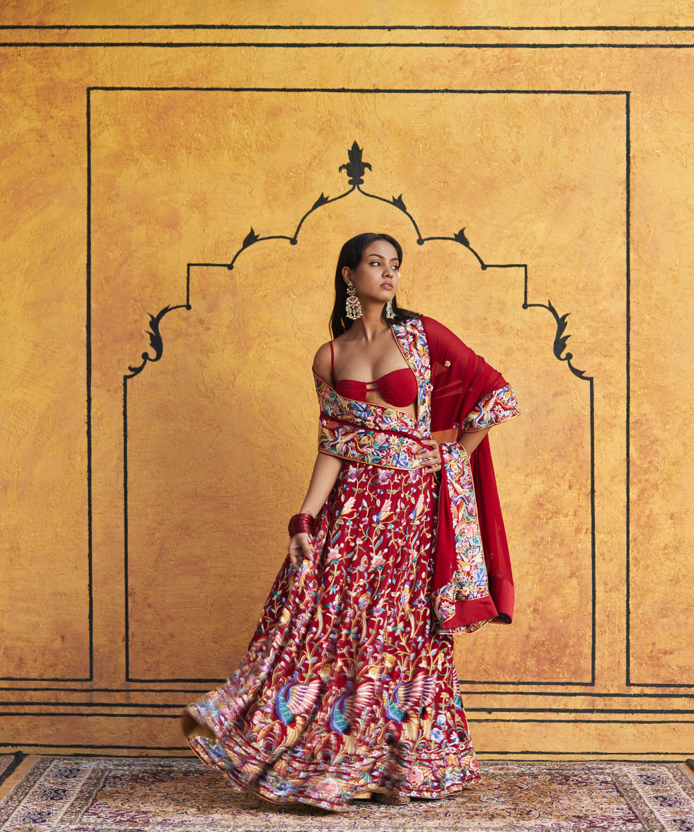 Red_lehenga_with_flower_motifs_and_border_on_dupatta_WeaverStory_1