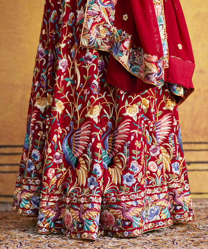 Red_lehenga_with_flower_motifs_and_border_on_dupatta_WeaverStory_5