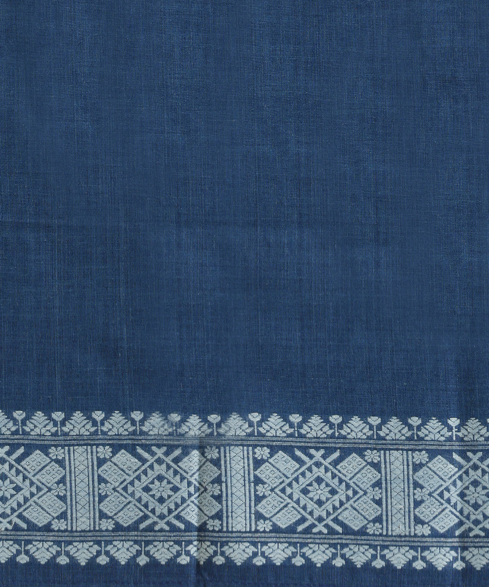 Blue_Handloom_Pure_Eri_Silk_Assam_Indigo_Dye_Saree_With_Multicoloured_Booti_On_Pallu_WeaverStory_06