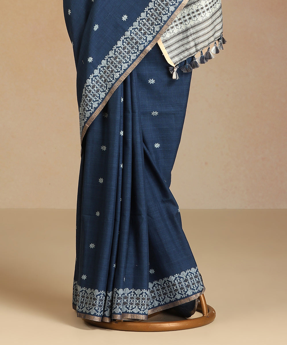 Blue_Handloom_Pure_Eri_Silk_Assam_Indigo_Dye_Saree_With_Beige_Selvedge_WeaverStory_03