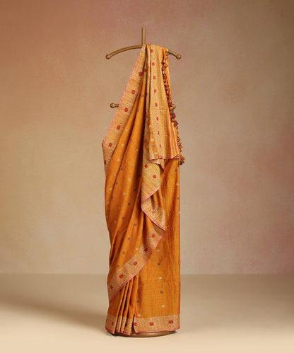 Mustard_Handloom_Pure_Eri_Silk_Assam_Manjistha_Dye_Saree_With_Multicoloured_Floral_Booti_WeaverStory_01