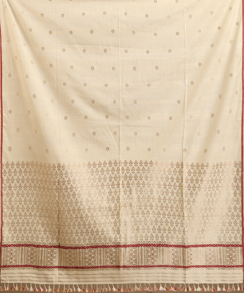 White_Handloom_Pure_Eri_Silk_Natural_Dye_Saree_With_Red_Selvedge_WeaverStory_05