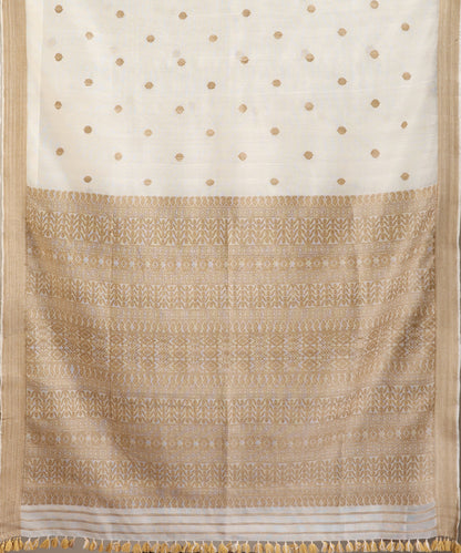 White_Handloom_Raw_Mulberry_Silk_Natural_Dye_Saree_With_Beige_Border_Pallu_WeaverStory_05