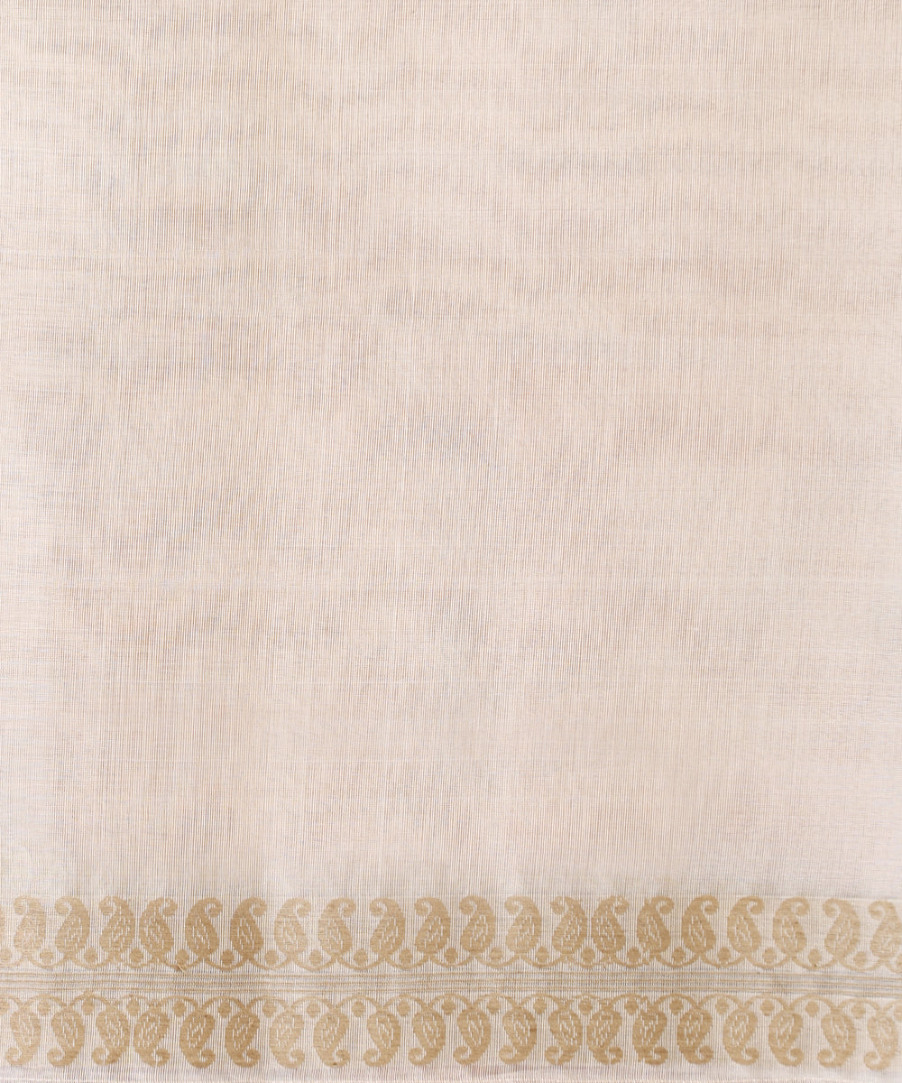 White_Handloom_Raw_Mulberry_Silk_Natural_Dye_Saree_With_Beige_Border_Pallu_WeaverStory_06