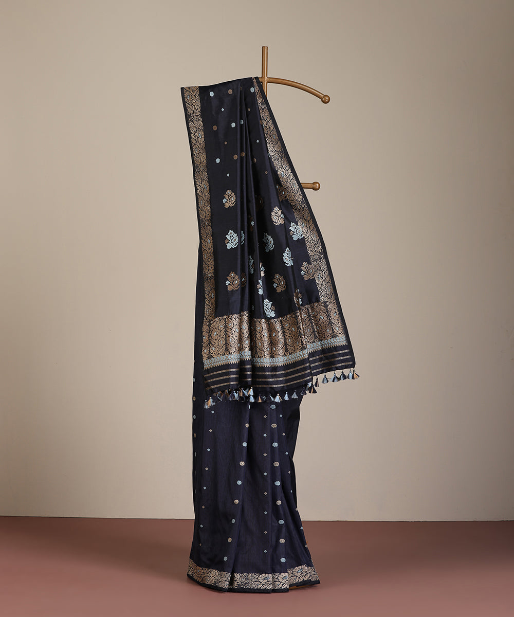Blue_Handloom_Raw_Mulberry_Silk_Myrobalan_Dye_Saree_With_Sky_Blue_Floral_Boota_WeaverStory_01