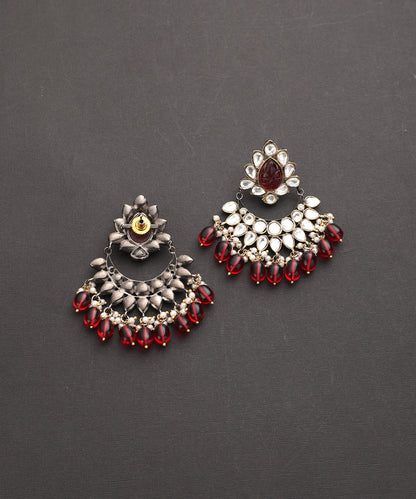 Ujjaini_Handcrafted_Silver_Alloy_Chandbali_With_Moissanite_Polki_And_Red_Semi_Precious_Stones_WeaverStory_03