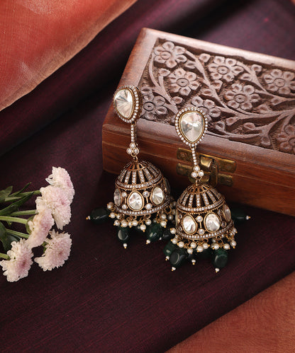 Indira_Handcrafted_Silver_Alloy_Jhumki_With_Semi_Precious_Stones_WeaverStory_01