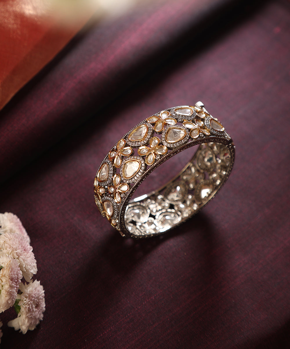 Adhira_Handcrafted_Moissanite_Polki_Silver_Alloy_Bangle_With_Dull_Gold_Cubic_Zirconia_WeaverStory_01