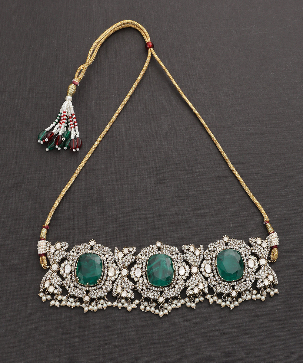 Shreya_Handcrafted_Silver_Alloy_Necklace_With_Moissanite_Polki_And_Green_Semi_Precious_Stones_WeaverStory_02