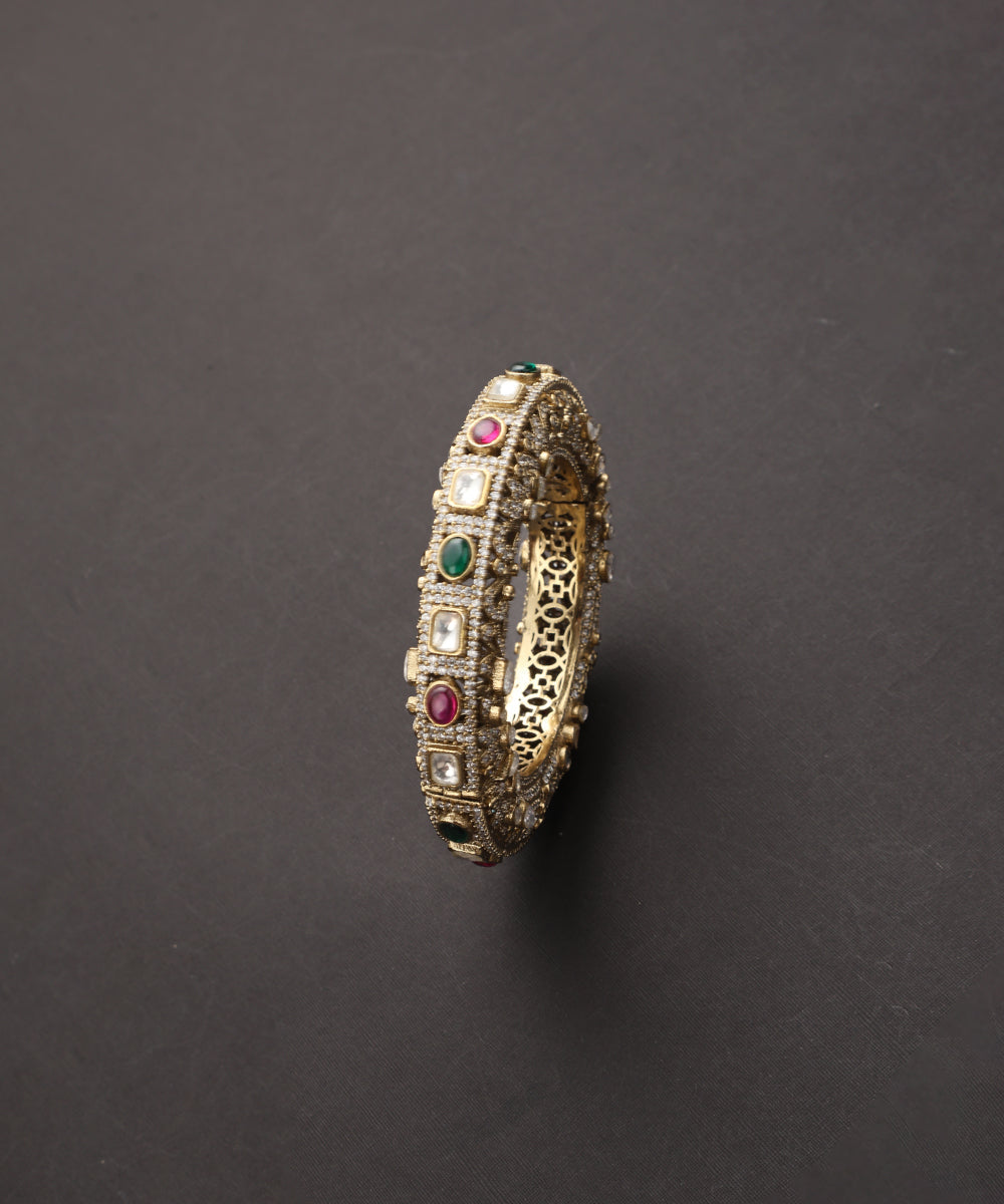 Mini_Handcrafted_Moissanite_Polki_Silver_Alloy_Bangle_With_Red_And_Green_Semi_Precious_Stones_WeaverStory_02