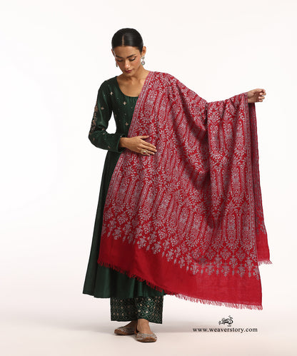 Red Handwoven Pure Pashmina Shawl With Blue Soznikari