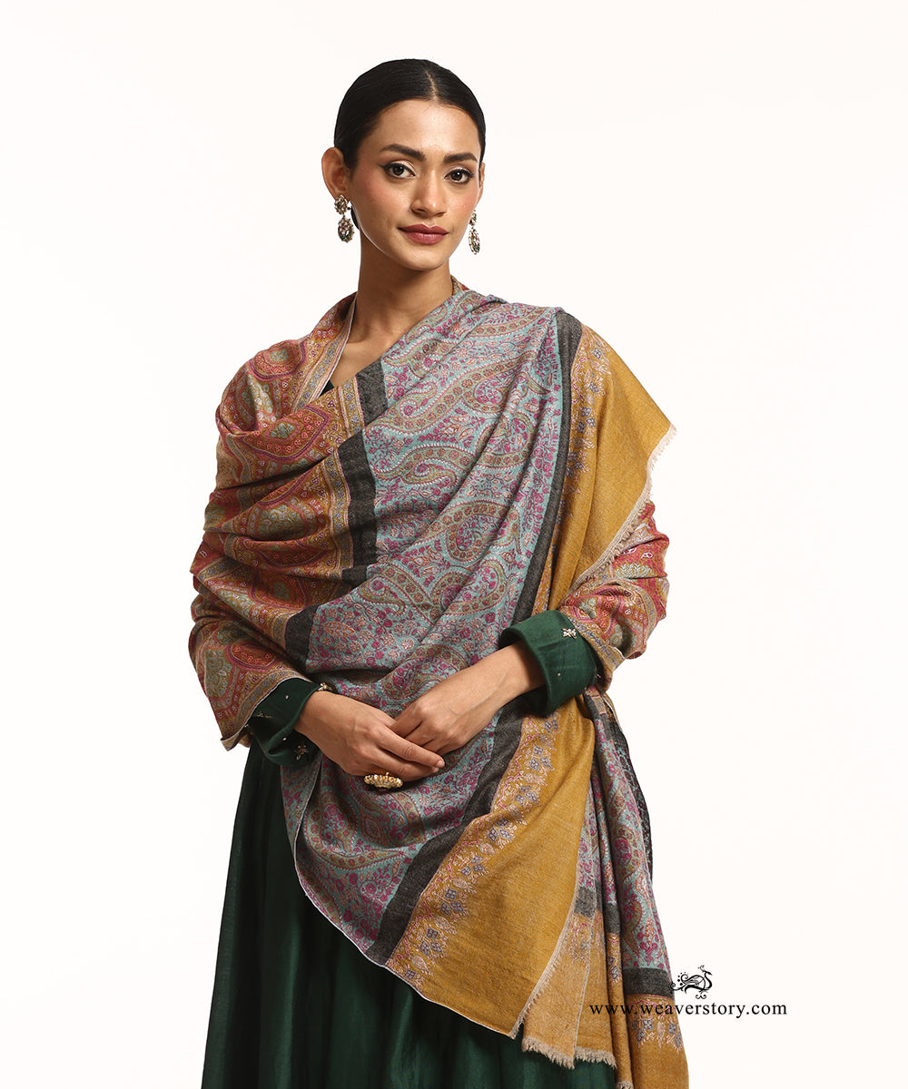 Handwoven Mustard Pure Pashmina Shawl With Soznikari