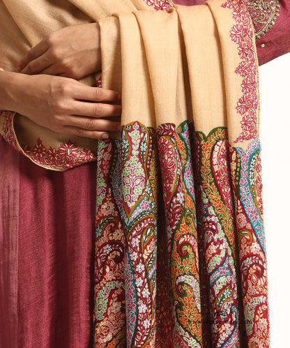 Cream Pure Pashmina Shawl With Kalamkari Palla Border And Soznikari