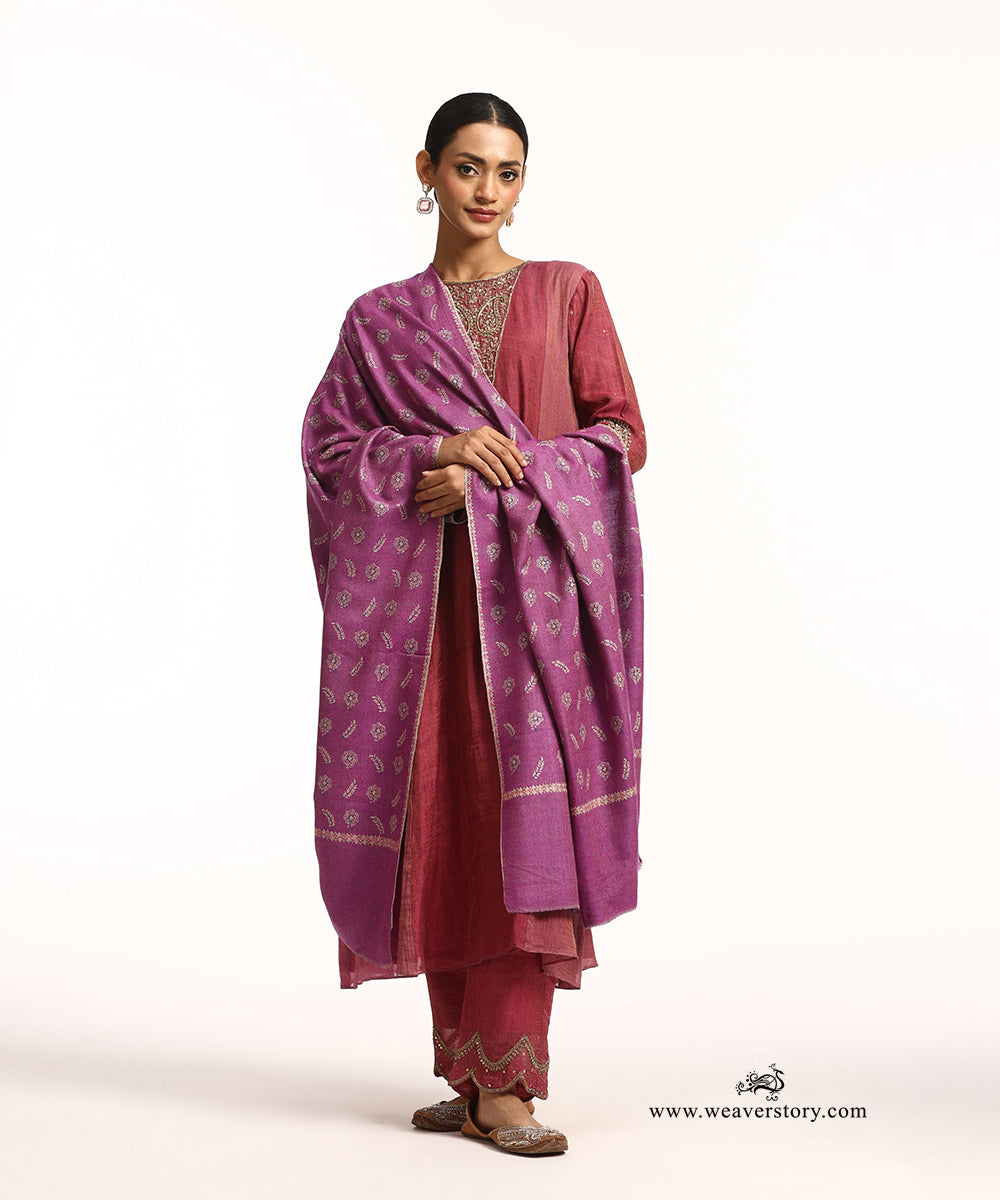 Handwoven Purple And Wine Reversible Pure Pashmina Shawl With Resham Sozni Kari Boota