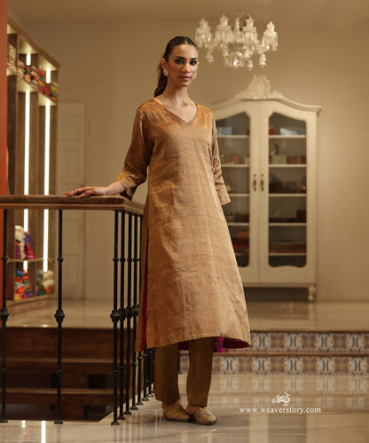 Handloom Gold Tissue V-Neck A-Line Kurta with Pants