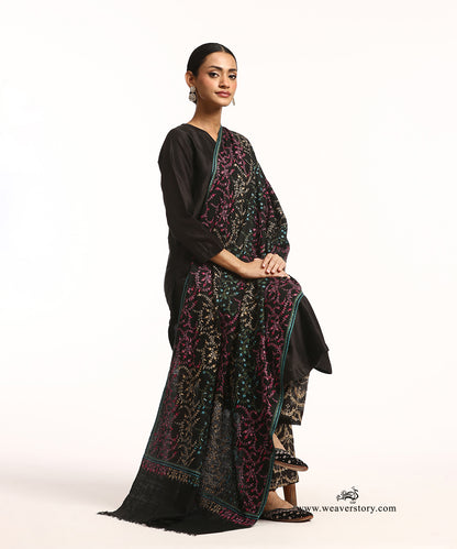 Black Handwoven Pure Pashmina Shawl With Sozni Kari Embroidery
