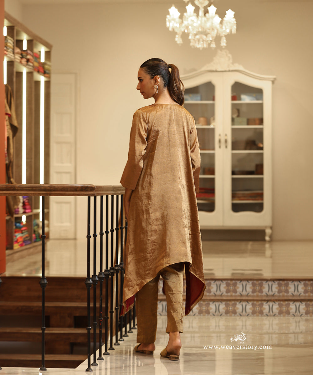 Handloom Gold and Silver Tissue Round-Neck Kurta with Pants