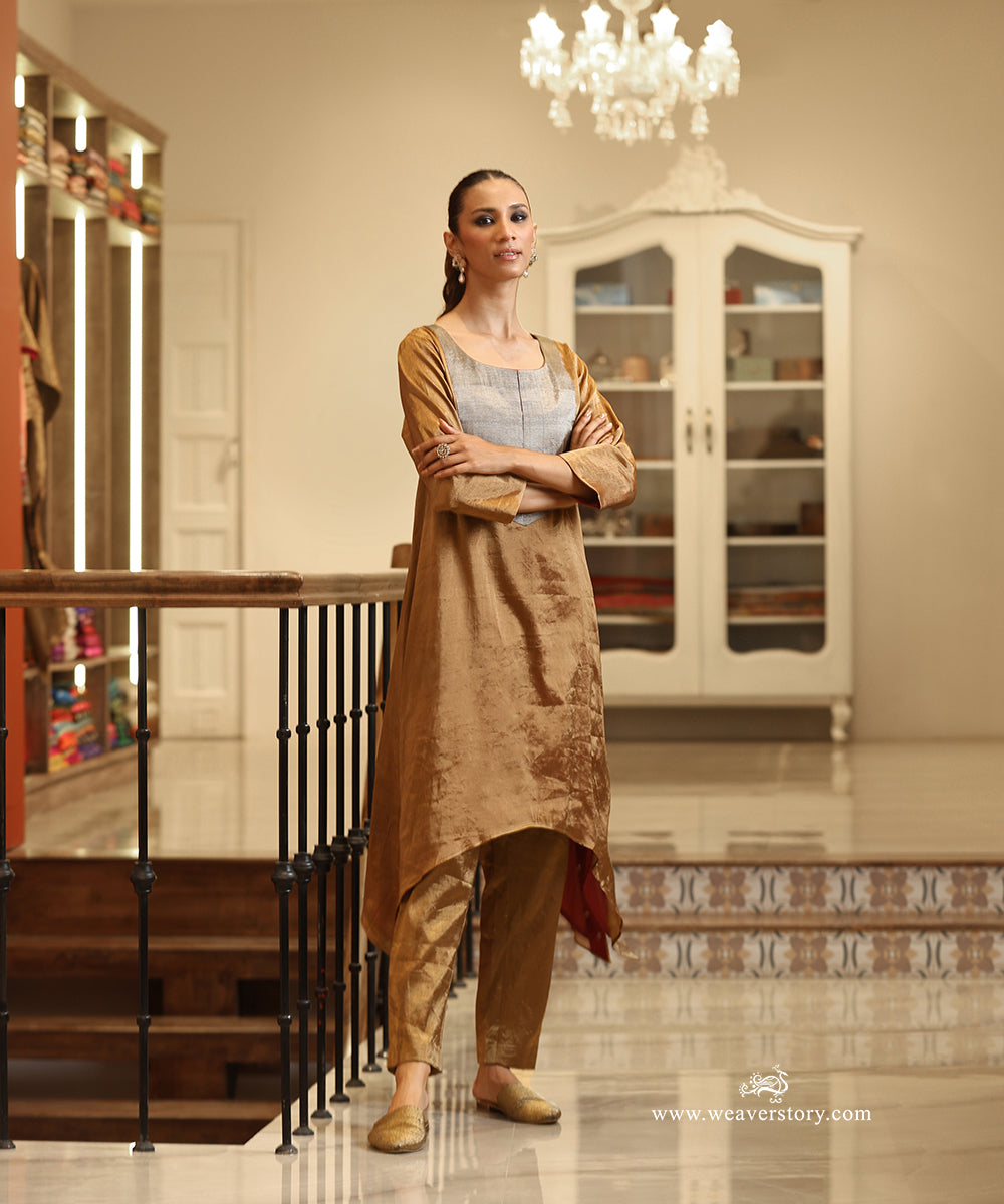 Handloom Gold and Silver Tissue Round-Neck Kurta with Pants