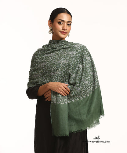 Sage Green Handwoven Pure Pashmina Shawl With All Over Sozni Kari Jaal