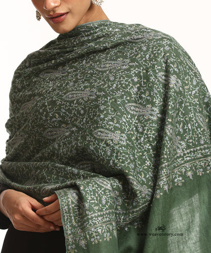 Sage Green Handwoven Pure Pashmina Shawl With All Over Sozni Kari Jaal