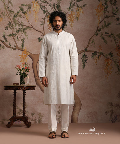 White Handloom Cotton Silk Kurta With Pintuck Detailing With Pant