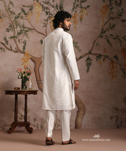 White Handloom Cotton Silk Kurta With Pintuck Detailing With Pant