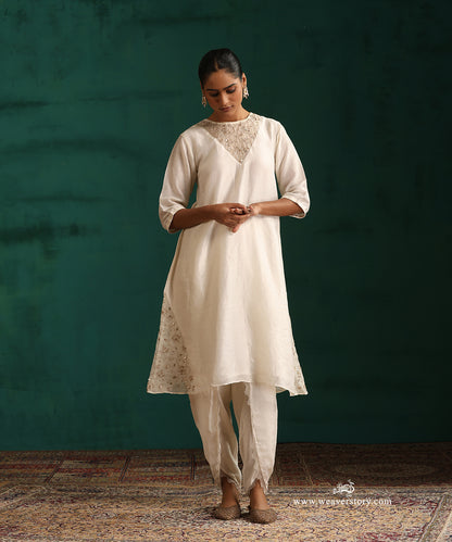 Offwhite Hand Embroidered Gota Patti Chanderi Kurta With Saclloped Tulip Pants