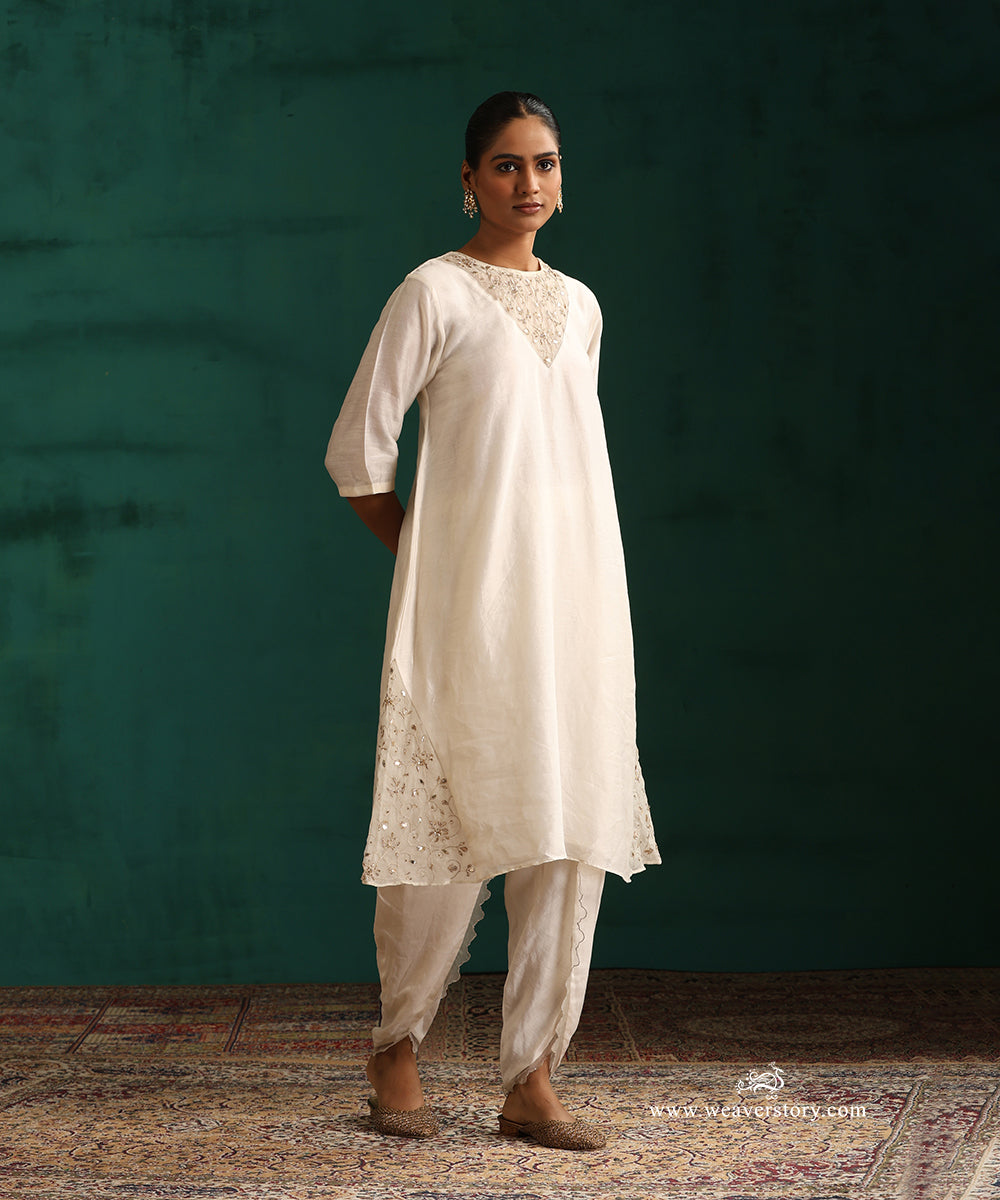 Offwhite Hand Embroidered Gota Patti Chanderi Kurta With Saclloped Tulip Pants
