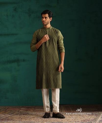 Olive Green Handloom Cotton Silk Pintuck Kurta Set With Rhombus Motifs Embroidery