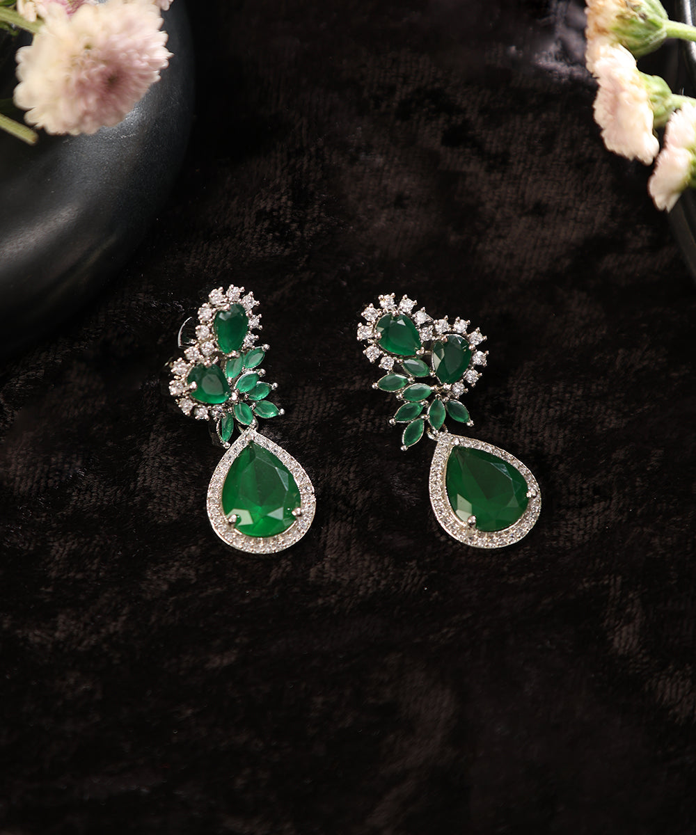 Parnika_Handcrafted_Green_Earrings_With_Semi_Precious_Stones_WeaverStory_01