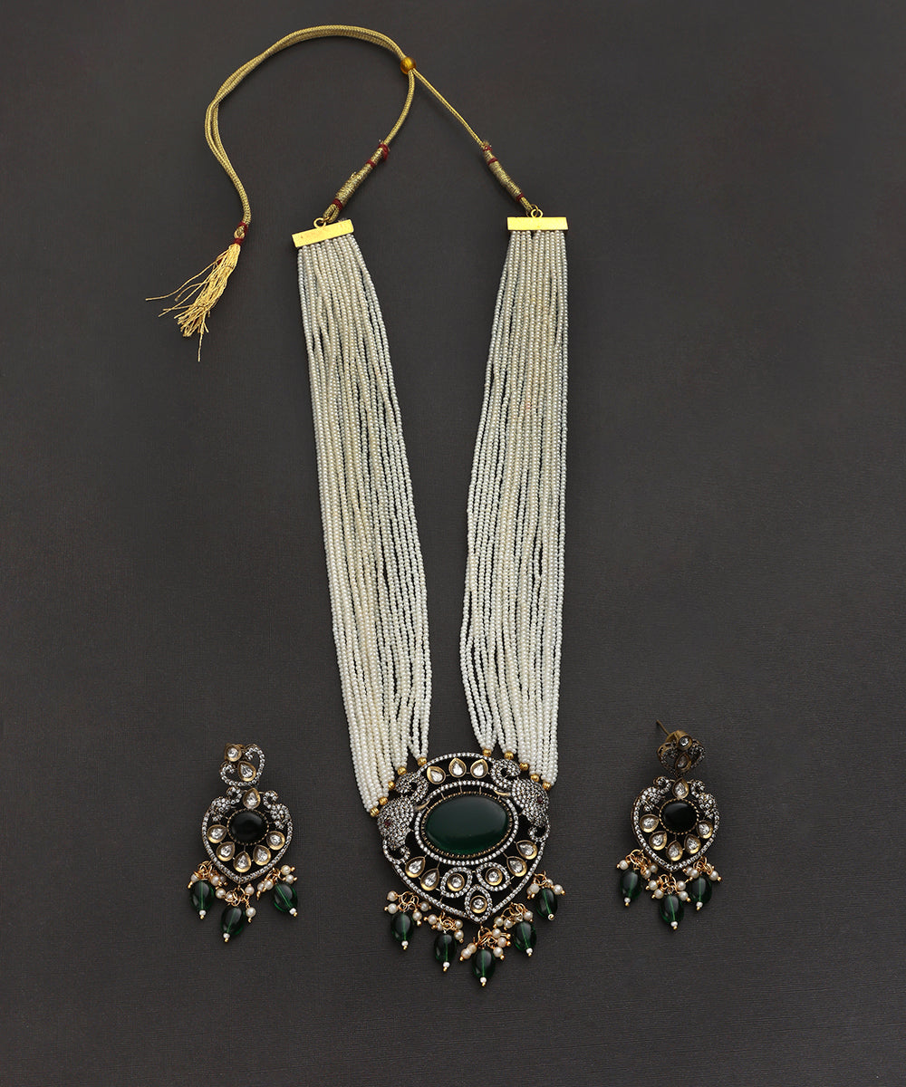 Yatika_Handcrafted_Necklace_Set_With_Pearl_Strings_And_Semi_Precious_Stones_WeaverStory_02