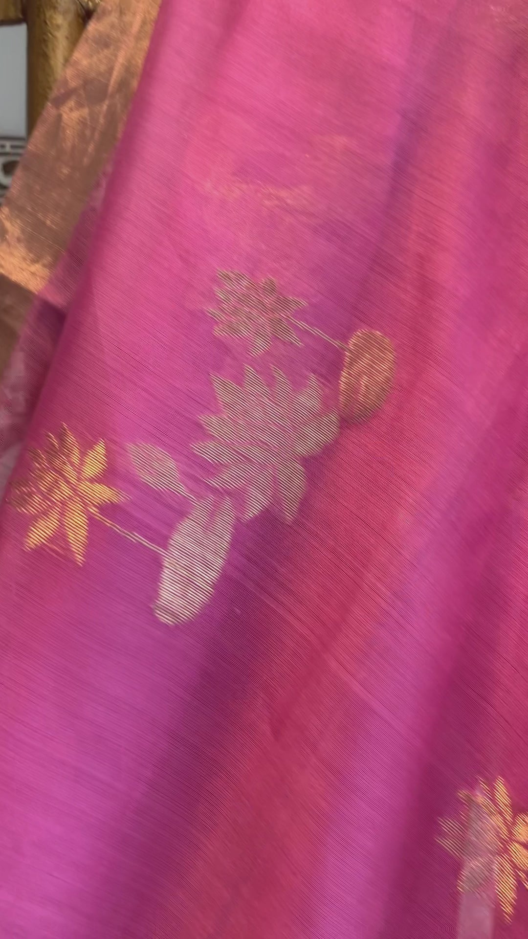 Pink Handloom Lotus Motif Cotton Silk Chanderi Saree