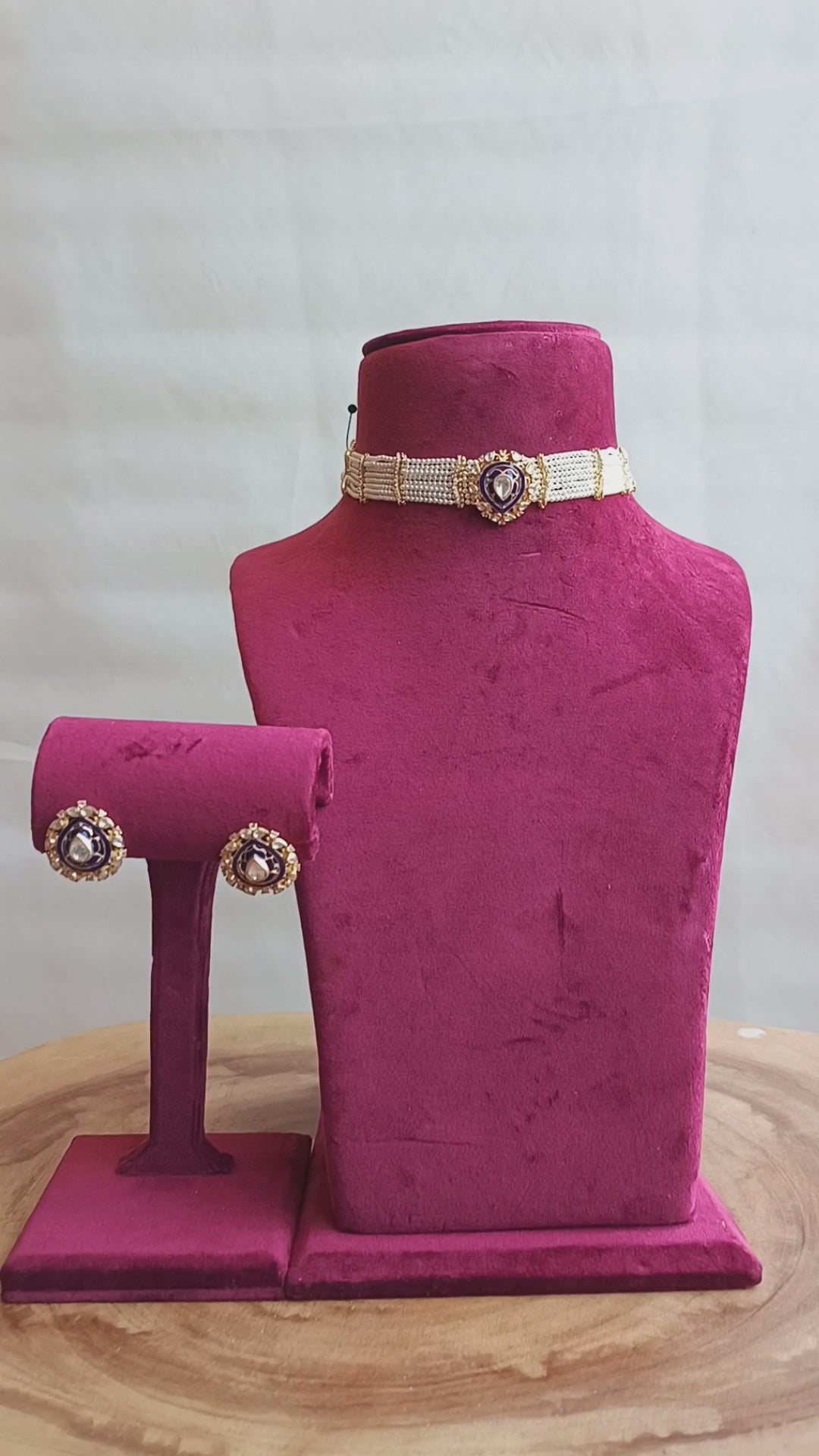 Tahira Handcrafted Pure Silver Necklace Set With Semi Precious Stone And Pearl Ladi