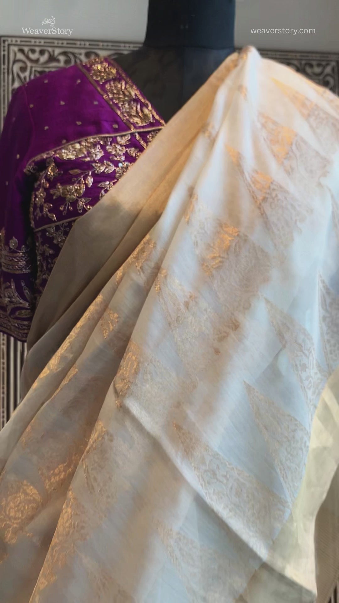 White Handloom Pyramid Motif Jaal Cotton Silk Chanderi Saree