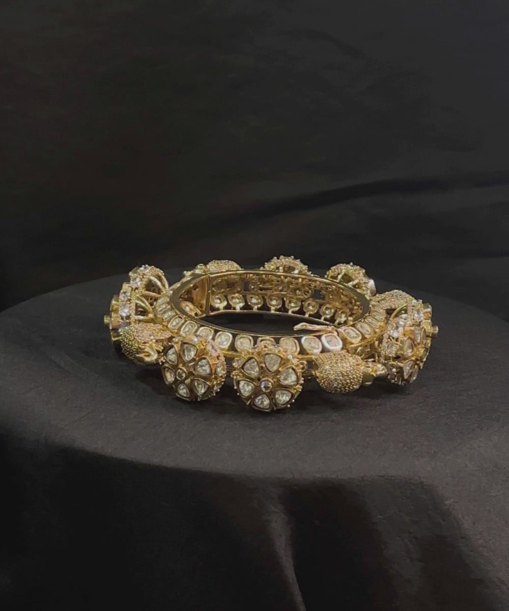 Baghyawati Handcrafted Bangle With Elephant Motifs And Semi Precious Stones