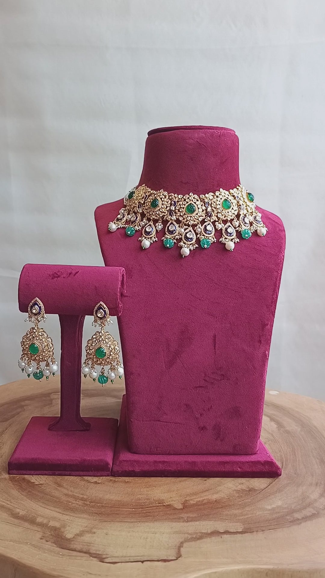 Soraya Handcrafted Pure Silver Necklace Set With Semi Precious Stones And Pearls