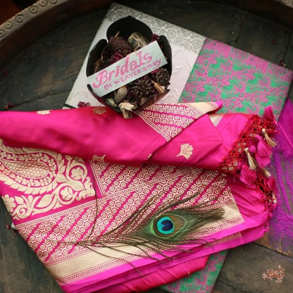 Handwoven_pink_banarasi_dupatta_with_Pankhi_boota_WeaverStory_01