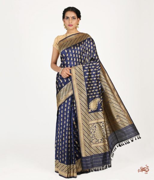 Navy_Blue_Pure_Katan_Silk_Kadhwa_Booti_Saree_WeaverStory_02