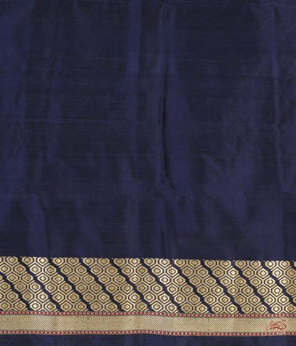 Navy_Blue_Pure_Katan_Silk_Kadhwa_Booti_Saree_WeaverStory_06