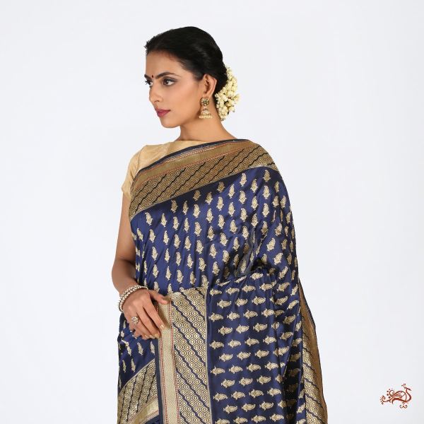 Navy_Blue_Pure_Katan_Silk_Kadhwa_Booti_Saree_WeaverStory_01