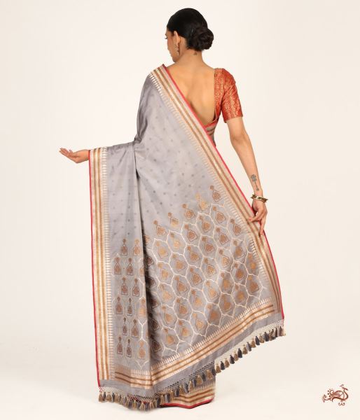 Handloom_Banarasi_Tanchoi_Saree_WeaverStory_03