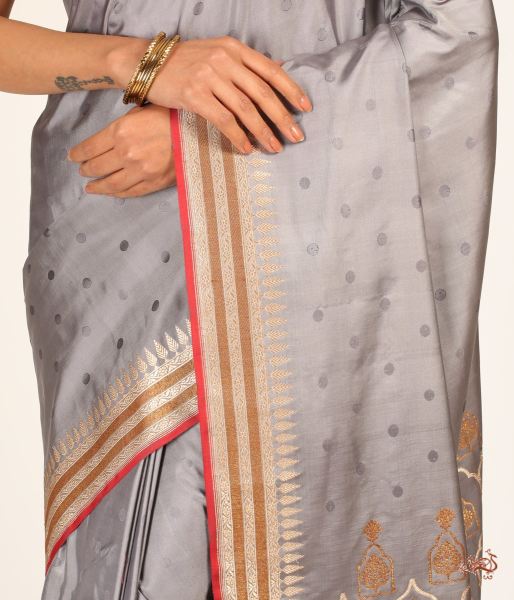 Handloom_Banarasi_Tanchoi_Saree_WeaverStory_04