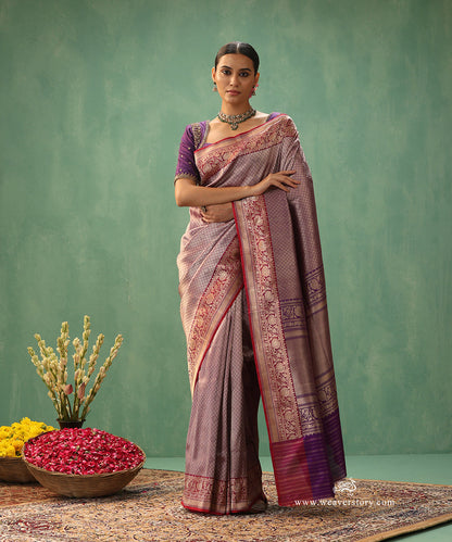 Purple-Handloom-Pure-Katan-Silk-Kimkhab-Banarasi-Saree-With-Pink-Border_WeaverStory_02