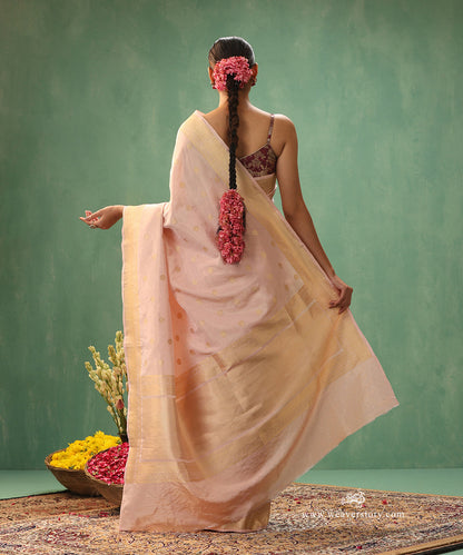 Handloom-Baby-Pink-Pure-Katan-Tissue-Silk-Banarasi-Saree-With-Ginni-Booti_WeaverStory_03